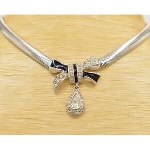 Givenchy Vintage Choker Necklace Crystal Black Bow Pendant Snake Signed Bin7